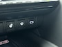 Toyota C-HR 1.8 Hybrid 140 Dynamic | Stoel en stuurverwarming | Achteruitrijcamera |