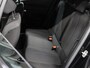 Peugeot e-2008 EV Blue Lease Active 50 kWh 136PK | AUTOMAAT | AppleCarPlay/AndroidAuto | Armsteun | Climate Control | Cruise Control | Camera | FULL LED | Navigatie | Parkeersensoren | Isofix |