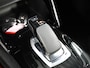 Peugeot e-2008 EV Blue Lease Active 50 kWh 136PK | AUTOMAAT | AppleCarPlay/AndroidAuto | Armsteun | Climate Control | Cruise Control | Camera | FULL LED | Navigatie | Parkeersensoren | Isofix |