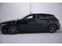 Mercedes-Benz A-klasse 180 Business Solution AMG Navi Camera PDC v+a Sfeerverlichting Led koplampen NAP Wegklapbare trekhaak NAP