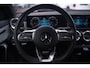 Mercedes-Benz A-klasse 180 Business Solution AMG NAP 1e eigen. led-verlichting v+a navi PDC v=a ambiente verlichting camera private-glas trekhaak wegklapbaar schakelflippers 18"LMV