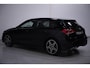 Mercedes-Benz A-klasse 180 Business Solution AMG NAP 1e eigen. led-verlichting v+a navi PDC v=a ambiente verlichting camera private-glas trekhaak wegklapbaar schakelflippers 18"LMV