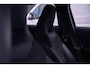 Mercedes-Benz A-klasse 180 Business Solution AMG NAP 1e eigen. led-verlichting v+a navi PDC v=a ambiente verlichting camera private-glas trekhaak wegklapbaar schakelflippers 18"LMV