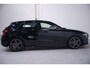 Mercedes-Benz A-klasse 180 Business Solution AMG Navi Camera PDC v+a Sfeerverlichting Led koplampen NAP Wegklapbare trekhaak NAP