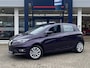 Renault Zoe R110 Life Carshare 52 kWh / 5-Deurs / Koop-Accu / 25.000 KM / Warmtepomp / 1e-Eigenaar / Cruise-Control / Climate-Control / Stoelverwarming / Stuurverwarming / Apple-Carplay & Android-Auto / Keyless / LED / DAB Radio-Bluetooth / Navi / PDC met Camera-Achter / 16'' LMV / All-Season / ENZ.