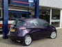 Renault Zoe R110 Life Carshare 52 kWh / 5-Deurs / Koop-Accu / 25.000 KM / Warmtepomp / 1e-Eigenaar / Cruise-Control / Climate-Control / Stoelverwarming / Stuurverwarming / Apple-Carplay & Android-Auto / Keyless / LED / DAB Radio-Bluetooth / Navi / PDC met Camera-Achter / 16'' LMV / All-Season / ENZ.