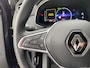 Renault Zoe R110 Life Carshare 52 kWh / 5-Deurs / Koop-Accu / 25.000 KM / Warmtepomp / 1e-Eigenaar / Cruise-Control / Climate-Control / Stoelverwarming / Stuurverwarming / Apple-Carplay & Android-Auto / Keyless / LED / DAB Radio-Bluetooth / Navi / PDC met Camera-Achter / 16'' LMV / All-Season / ENZ.