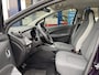Renault Zoe R110 Life Carshare 52 kWh / 5-Deurs / Koop-Accu / 25.000 KM / Warmtepomp / 1e-Eigenaar / Cruise-Control / Climate-Control / Stoelverwarming / Stuurverwarming / Apple-Carplay & Android-Auto / Keyless / LED / DAB Radio-Bluetooth / Navi / PDC met Camera-Achter / 16'' LMV / All-Season / ENZ.