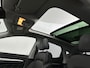 MG ZS MG EV Luxury 45 kWh | Panoramadak | Dealer Onderhouden | Leder | All Season Banden | Privacy Glass