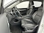 MG ZS MG EV Luxury 45 kWh | Panoramadak | Dealer Onderhouden | Leder | All Season Banden | Privacy Glass
