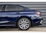 BMW 3-Serie 330e High Executive M Sport Individual | Schuif/Kanteldak | Laser Light | Memory | Harman/Kardon | Camera | CarPlay |