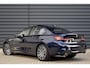 BMW 3-Serie 330e High Executive M Sport Individual | Schuif/Kanteldak | Laser Light | Memory | Harman/Kardon | Camera | CarPlay |