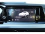 Volkswagen Golf 1.5 TSI 110pk Life | Apple Carplay/Android Auto | Adaptieve Cruise | Parkeersensoren Voor + Achter