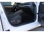 Volkswagen Golf 1.5 TSI 110pk Life | Apple Carplay/Android Auto | Adaptieve Cruise | Parkeersensoren Voor + Achter