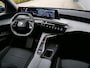 Peugeot 3008 1.2 Hybrid 136pk Allure Automaat Navigatie / Camera / 19 inch