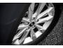 Audi Q3 45 TFSI e Business Edition Panoramadak | Zwenkbare trekhaak | Apple Carplay/Android Auto|telefoonintegratie premium | Connected services | Cruise control