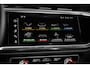 Audi Q3 45 TFSI e Business Edition Panoramadak | Zwenkbare trekhaak | Apple Carplay/Android Auto|telefoonintegratie premium | Connected services | Cruise control