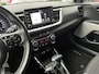 Kia Stonic 1.0 T-GDi ExecutiveLine // LED // KEYLESS // DODEHOEK // CAMERA+SENSOREN // NAVI+CARPLAY // STUUR+STOELVERWARMING //