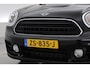 MINI Countryman Mini 1.5 Cooper Business Edition | Pano | Trekhaak | Navi | 18'' | ACC | Camera