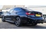 BMW 3-Serie 330e xDrive M-pakket | BMW LED | Adaptieve Cruise | Camera | Harman/Kardon | Carbon | Driving Assistant | Active Guard