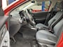 Mazda 2 1.5 Skyactiv-G Signature / NL-Auto / Adaptieve Cruise-Control met Stop & Go / Climate-Control / Head-Up-Display / Stoelverwarming / Stuurverwarming / Dodehoek-Detectie / Apple-Carplay & Android-Auto / Keyless / LED / DAB Radio-Bluetooth / Navi / 360°-Camera / 16'' LMV / All-Season / ENZ.