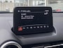 Mazda 2 1.5 Skyactiv-G Signature / NL-Auto / Adaptieve Cruise-Control met Stop & Go / Climate-Control / Head-Up-Display / Stoelverwarming / Stuurverwarming / Dodehoek-Detectie / Apple-Carplay & Android-Auto / Keyless / LED / DAB Radio-Bluetooth / Navi / 360°-Camera / 16'' LMV / All-Season / ENZ.