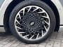 Hyundai Ioniq 5 Lounge AWD 73kWh 306pk Automaat / Dealer onderhouden / SoH accu 100% / Range 430km / 1.600 kg afneembare trekhaak / Elektrische stoelen en klep / Stoelventilatie / Stuur-, stoel- en achterbankverwarming /