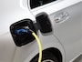 Mercedes-Benz A-klasse 250 e Business Solution Luxury Limited [SCHUIFKANTELDAK, MEMORY SEATS, APPLE CARPLAY, ANDROID, BURMESTER SOUND, CAMERA, VOL LEDER, CRUISE, CLIMATE, NIEUWSTAAT]