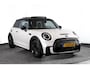 MINI Cooper S Mini 2.0 John Cooper Works | S/K Panodak | Dig.Cockpit | Adapt.Cruise | Stoelverw. | Camera+PDC | NAV+App.Connect | Auto.Airco | LM 17" |