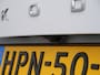 Skoda Karoq 1.5 TSI 150pk ACT Business Edition Automaat Apple Carplay / Camera / Keyless entry