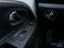 Volkswagen Up! 1.0 high up! BlueMotion | Panorama | Airco | Navi | PDC | Cruise | NAP