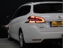 Peugeot 308 SW 1.2 PureTech Blue Lease Executive [PANORAMADAK, TREKHAAK, APPLE CARPLAY, ANDROID, PDC V+A, 6-BAK, CRUISE, LANE ASSIST, NIEUWSTAAT]
