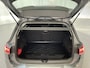 Volkswagen Golf 1.5 TSI Life Business Alcantara Sfeerverlichting Navigatie DAB+