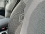 Renault Captur 1.6 E-Tech Full Hybrid 145 Techno | Stoel+Stuurverwarming | Climate Control | Draadloze Telefoonlader | Camera + Sensoren | Two-Tone | Apple CarPlay/Android Auto