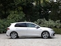 Volkswagen Golf 1.5 eTSI R-Line | IQ Lights | Achteruitrijcamera