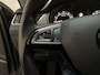 Skoda Octavia Combi 1.0 TSI Greentech Business Edition Leder-Stof Stoelverwarming Navigatie App-Connect