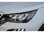 Peugeot 2008 1.2 Hybrid 136 Allure Automaat | Navigatie by App | Full-LED | Parkeersensoren | Cruise Control | Dakrails | Half-Leder | !!
