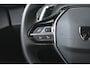 Peugeot 2008 1.2 Hybrid 136 Allure Automaat | Navigatie by App | Full-LED | Parkeersensoren | Cruise Control | Dakrails | Half-Leder | !!