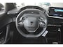 Peugeot 2008 1.2 Hybrid 136 Allure Automaat | Navigatie by App | Full-LED | Parkeersensoren | Cruise Control | Dakrails | Half-Leder | !!