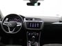 Volkswagen Tiguan 1.5 TSI Elegance 150PK DSG Adaptieve Cruise Controle, 360gr. Camera, Keyless, Navi Pro, Matrix LED-verlichting, Stoelverwarming, Trekhaak, 19" LM Velgen