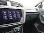Volkswagen Tiguan 1.5 TSI Elegance 150PK DSG Adaptieve Cruise Controle, 360gr. Camera, Keyless, Navi Pro, Matrix LED-verlichting, Stoelverwarming, Trekhaak, 19" LM Velgen