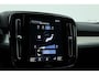 Volvo XC40 1.5 T4 Plug-in hybrid Core Bright | Facelift | Elek. Trekhaak | Camera | Stoel + stuurverw. | Elek. Stoelen |