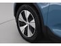 Volvo XC40 1.5 T4 Plug-in hybrid Core Bright | Facelift | Elek. Trekhaak | Camera | Stoel + stuurverw. | Elek. Stoelen |
