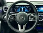 Mercedes-Benz A-klasse 160 Business Solution Luxury Navigatie Apple Carplay/Android Auto Camera Parkeersensoren Cruise Control Stoelverwarming Virtual Cockpit Lichtmetalen velgen Climate Control