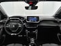 Peugeot e-208 EV 50 kWh GT | Navigatie | Achteruitrijcamera | Verwarmbare voorstoelen | 17'' LM velgen