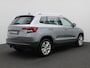 Skoda Karoq 1.0 TSI Business Edition Plus 115PK Achteruitrijcamera, Keyless, Cruise Controle, Navi, Clima, Trekhaak, 17" LM Velgen