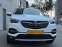 Opel Grandland X 1.2 Turbo Business Elegance - Navigatie I Airco I Sport velgen I Achteruitrij camera I PDC I Dealer onderhouden