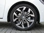 Renault Clio 1.6 E-Tech Hybrid 140pk Intens / Trekhaak(afneembaar) Pack Winter / Nav / Blindspot / Camera / Nieuwstaat