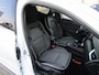Renault Clio 1.6 E-Tech Hybrid 140pk Intens / Trekhaak(afneembaar) Pack Winter / Nav / Blindspot / Camera / Nieuwstaat