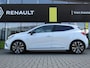 Renault Clio 1.6 E-Tech Hybrid 140pk Intens / Trekhaak(afneembaar) Pack Winter / Nav / Blindspot / Camera / Nieuwstaat